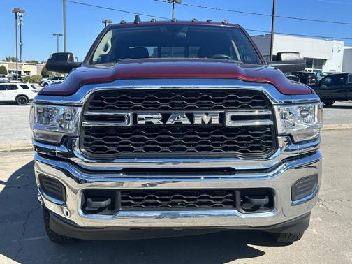 2020 RAM 3500 Tradesman Crew Cab 4x4 8' Box