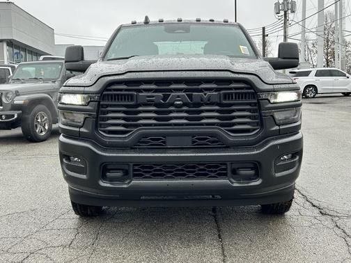 2026 RAM 3500 Tradesman Crew Cab 4x4 8' Box