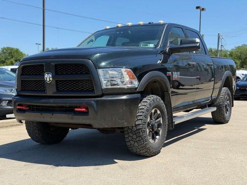 Black Forest Green Pearlcoat 2016 RAM 2500 Tradesman