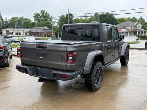 Granite Crystal Metallic Clearcoat 2024 Jeep Gladiator Willys