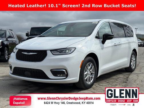 Bright White Clearcoat 2026 Chrysler Pacifica L