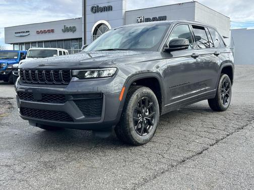 2026 Jeep Grand Cherokee Altitude