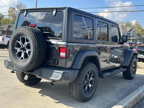 2018 Jeep Wrangler Unlimited Sport