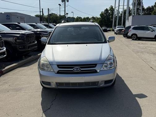2006 Kia Sedona LX