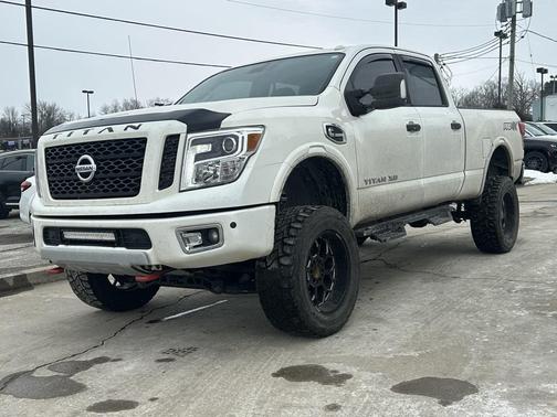 2017 Nissan Titan XD PRO-4X