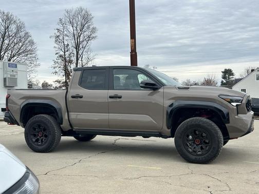 2025 Toyota Tacoma TRD Pro