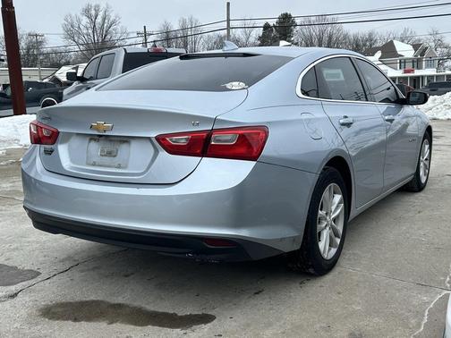 2017 Chevrolet Malibu 1LT