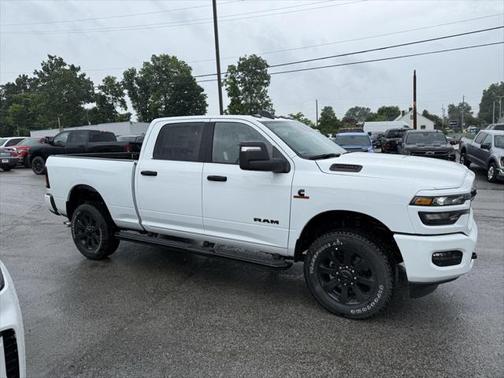 2025 RAM 2500 Big Horn Crew Cab 4x4 6'4' Box