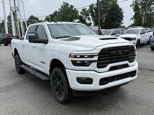 2025 RAM 2500 Laramie Crew Cab 4x4 6'4' Box