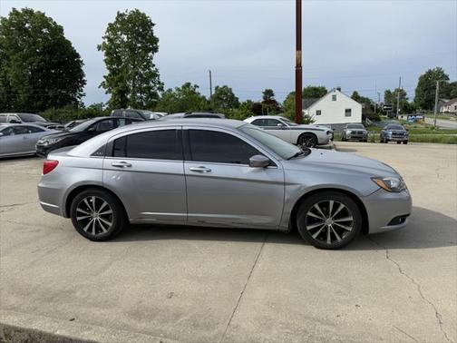 2014 Chrysler 200 Touring
