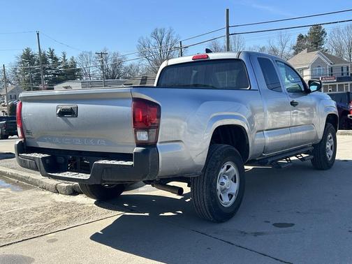 2023 Toyota Tacoma SR