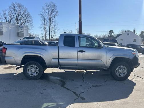 2023 Toyota Tacoma SR