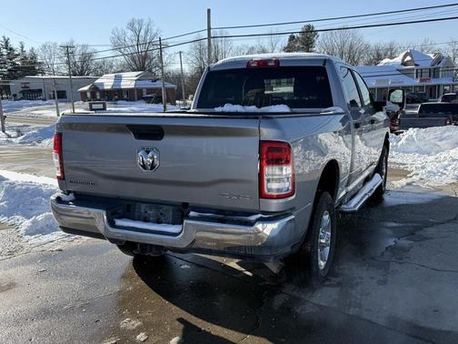 2023 RAM 2500 Big Horn Crew Cab 4x4 6'4' Box