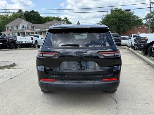 2022 Jeep Grand Cherokee L Altitude