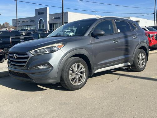 2018 Hyundai TUCSON SEL