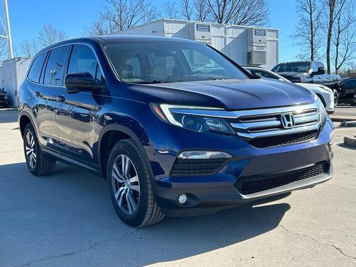 2017 Honda Pilot EX
