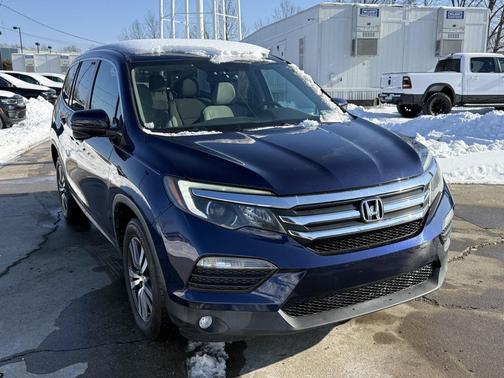 2017 Honda Pilot EX