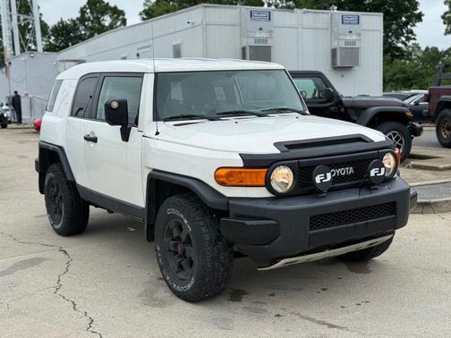 Iceberg 2008 Toyota FJ Cruiser Base