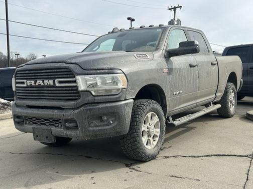 2021 RAM 2500 Big Horn Crew Cab 4x4 6'4' Box