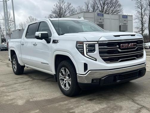 2024 GMC Sierra 1500 SLT