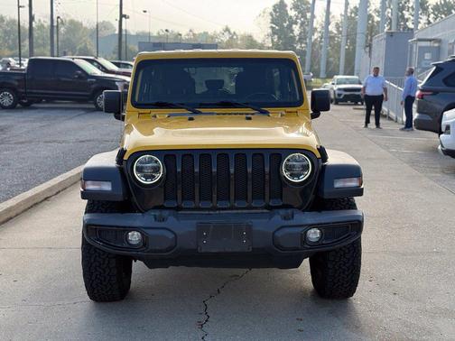 Hellayella Clearcoat 2021 Jeep Wrangler Willys