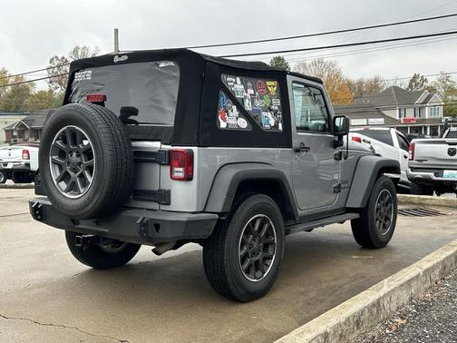 2015 Jeep Wrangler Sport