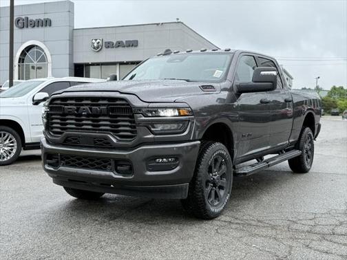 2025 RAM 2500 Big Horn Crew Cab 4x4 6'4' Box