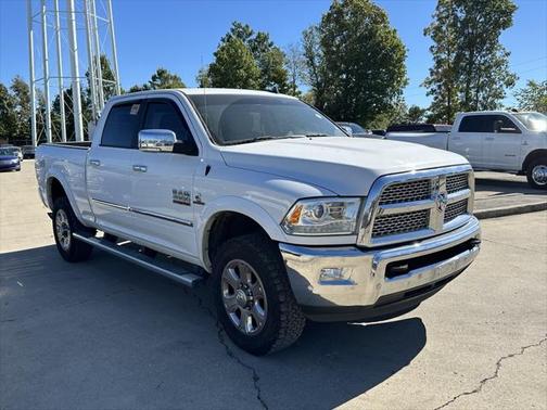 2018 RAM 2500 Laramie Crew Cab 4x4 6'4' Box