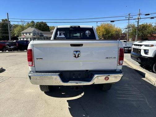 2018 RAM 2500 Laramie Crew Cab 4x4 6'4' Box