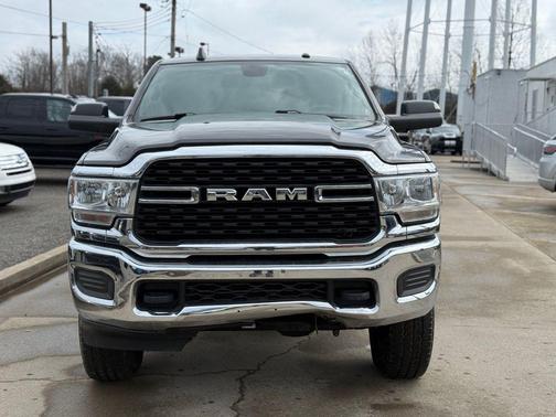 2022 RAM 2500 Big Horn Crew Cab 4x4 6'4' Box