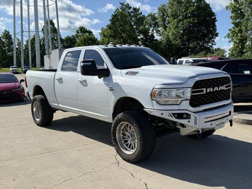 2023 RAM 2500 Tradesman Crew Cab 4x4 6'4' Box