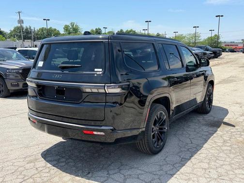 High Gloss Black 2026 Jeep Grand Wagoneer Summit Obsidian 4x4
