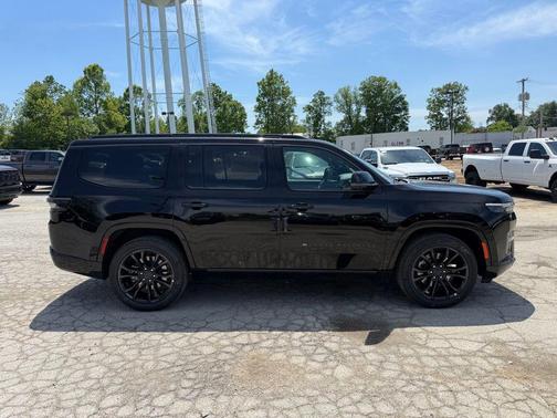 High Gloss Black 2026 Jeep Grand Wagoneer Summit Obsidian 4x4