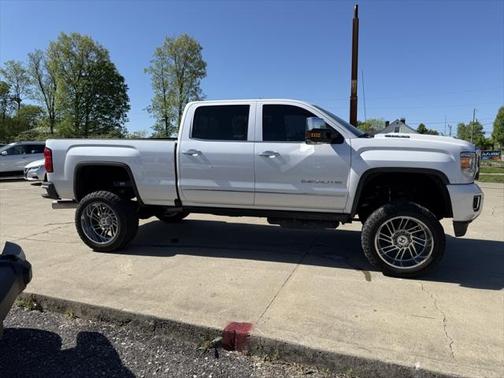 2019 GMC Sierra 2500 Denali