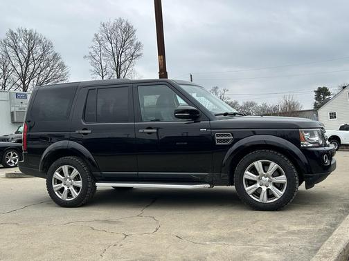 2015 Land Rover LR4 Base