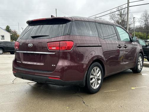 2019 Kia Sedona EX