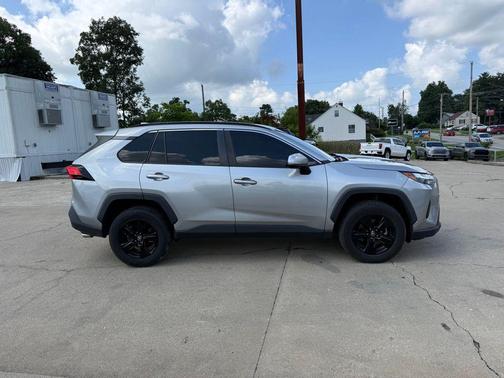 Silver Sky Metallic 2022 Toyota RAV4 XLE