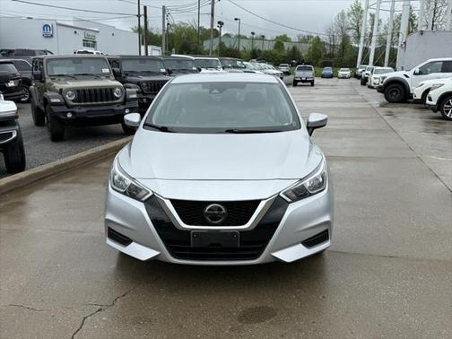 2021 Nissan Versa 1.6 SV