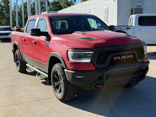 Flame Red Clearcoat 2019 RAM 1500 Rebel