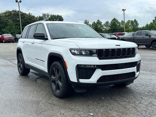 Bright White Clearcoat 2026 Jeep Grand Cherokee Limited