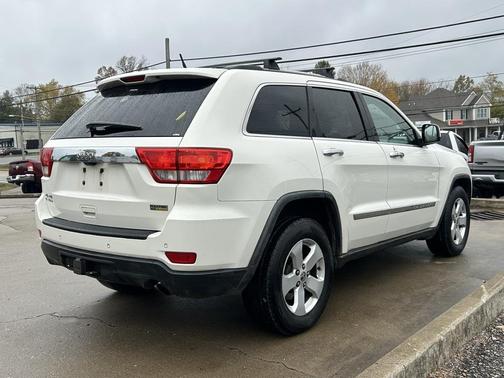 2011 Jeep Grand Cherokee Laredo