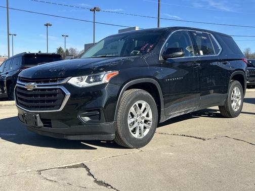 2021 Chevrolet Traverse LS
