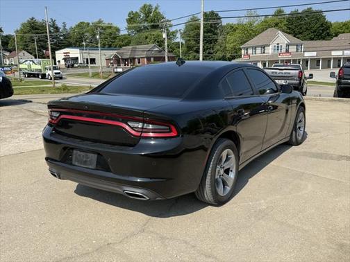 2017 Dodge Charger SXT