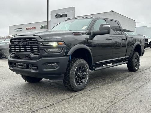 2026 RAM 2500 Tradesman Crew Cab 4x4 6'4' Box