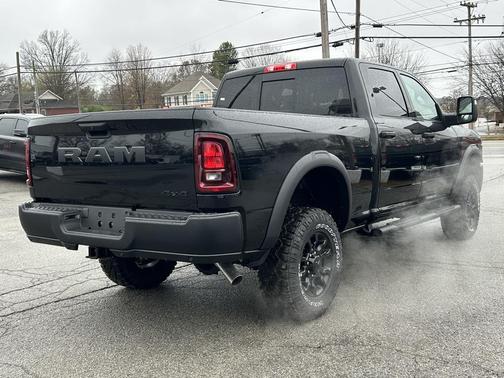 2026 RAM 2500 Tradesman Crew Cab 4x4 6'4' Box