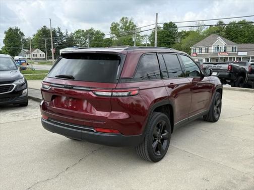 2023 Jeep Grand Cherokee Altitude