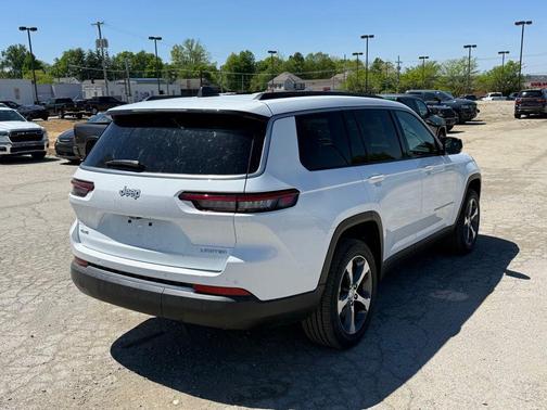 Bright White Clearcoat 2026 Jeep Grand Cherokee L Limited