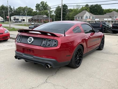 2011 Ford Mustang GT Premium