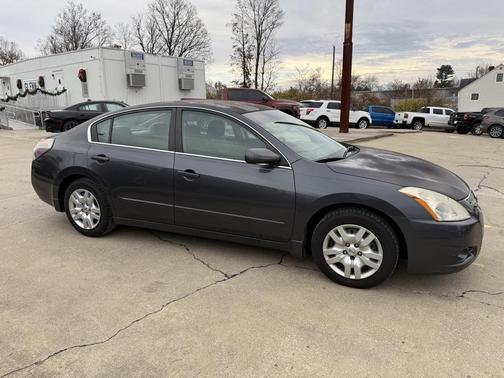2010 Nissan Altima 2.5 S
