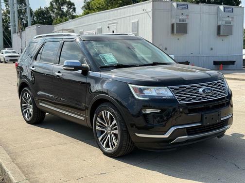 Agate Black Metallic 2019 Ford Explorer Platinum